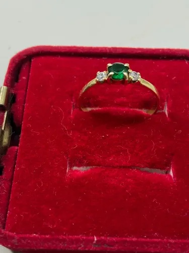 Anel de formatura em ouro 18k