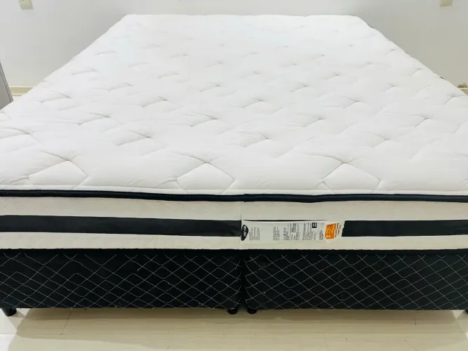 Cama box queen