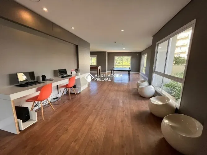 Imóvel para venda tem 79 metros quadrados com 3 quartos em Jardim Carvalho - Porto Alegre