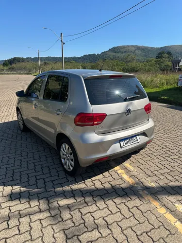 Volkswagen Fox Trendline 1.0 Flex 8V 5P 2015