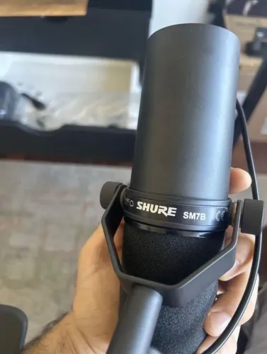 Microfone SM7b (sem uso)