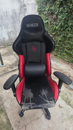 Cadeira Gamer (reforma apenas banco) Quem chega 1 leva DESAPEGO