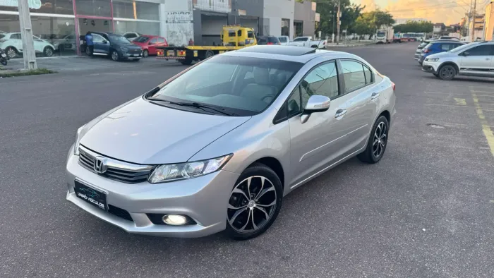 Honda Civic Sedan EXR 2.0 Flexone 16V Aut. 4P 2014