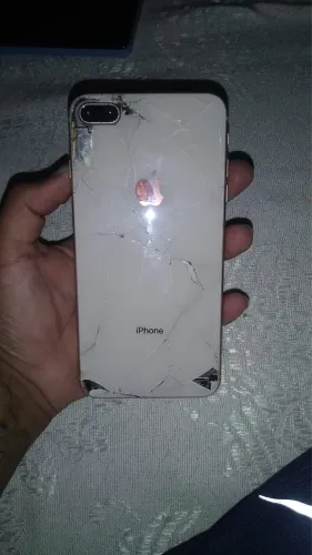 vendo iphone 8 plus rose obsv : não saio de betim