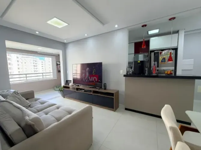 Apartamento para venda em Centro com 2 quartos, sendo 1 suíte, 65m²