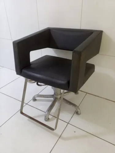 Cadeira pra salão de beleza 