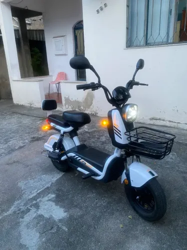 Moto elétrica Super Joy 800W Novíssima 3 meses de uso