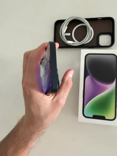 iPhone 14 256GB - nunca aberto