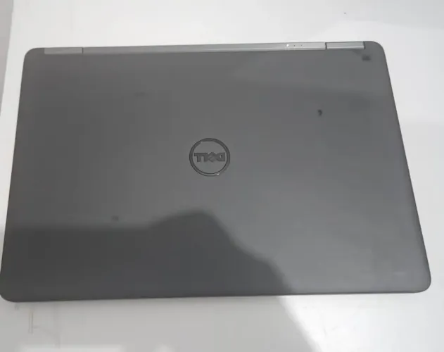 Notebook da dell de quinta geração, 8gb de memória,ssd 256gb.