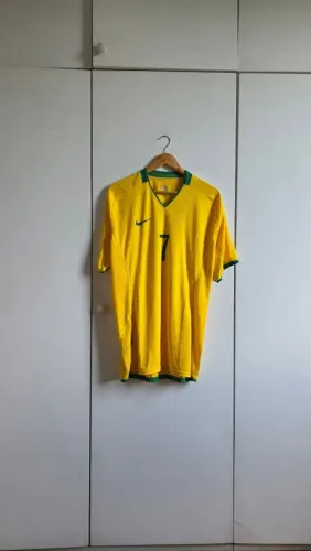 Camiaa de jogo selecao brasileira preparada pros jogos olímpicos de 2008