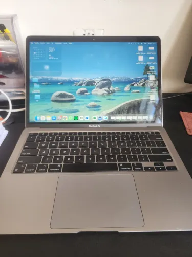 Macbook Air muito novo