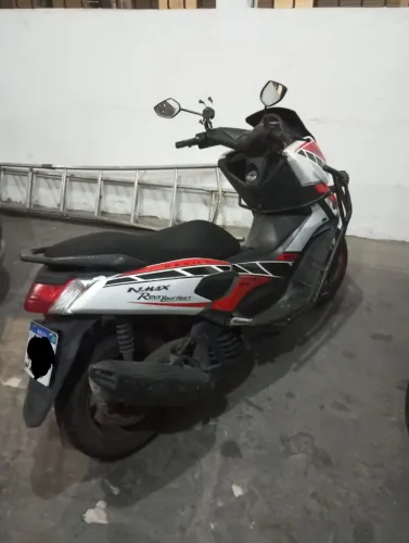 Yamaha Nmax 160cc 2018 (52k KM) - Super Econômica + Protetor Carenagem
