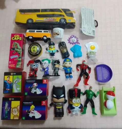 Brinquedos  - Miniaturas Sortidas. 