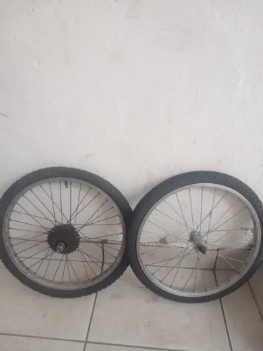 Roda de bicicleta aro 20