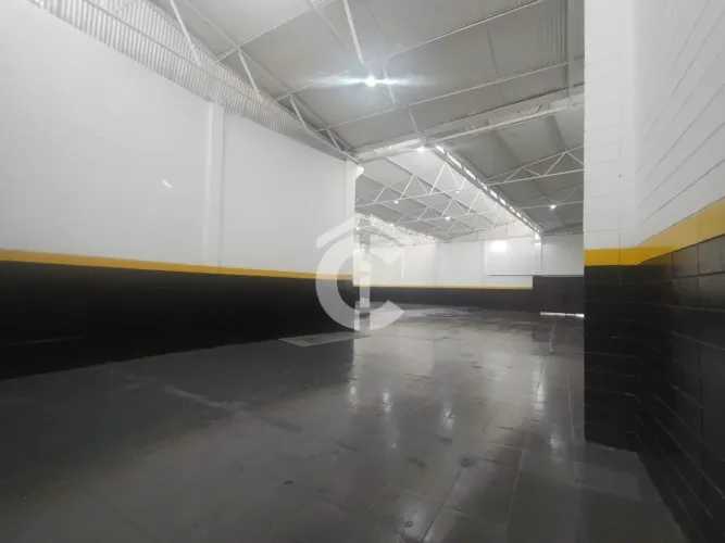 Galpão para alugar com 1.078m² - Vila Nogueira