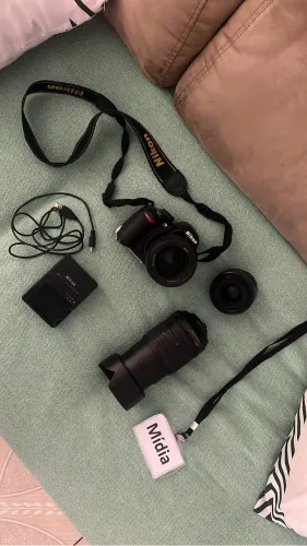 Vendo câmera profissional Nikon 3100