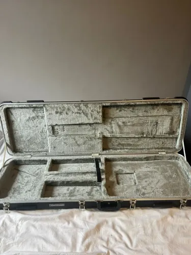 Hardcase para guitarra RoadRunner Novo
