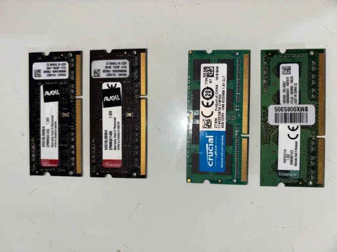 4 Memórias RAM 4GB DDR3