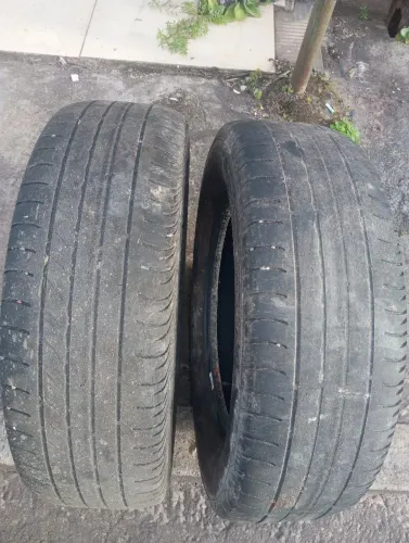 Pneu 185/70 aro 14