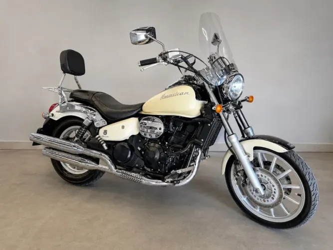 DAFRA HORIZON 250 2016
