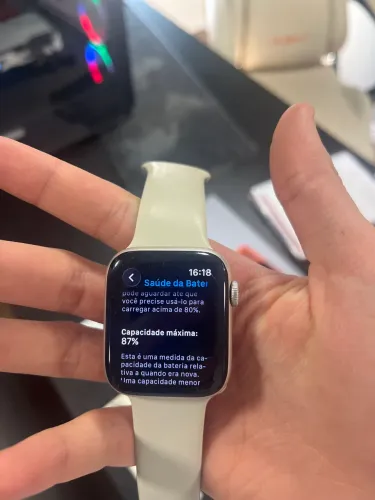 Apple Watch SE (Gen 2) 44mm