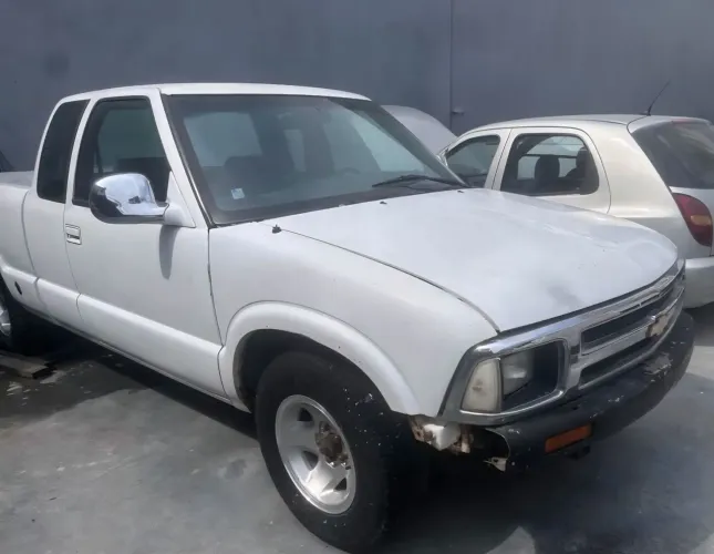 Peças Chevrolet SS10 - Motor, Câmbio, Lataria, Suspensão e Acabamento