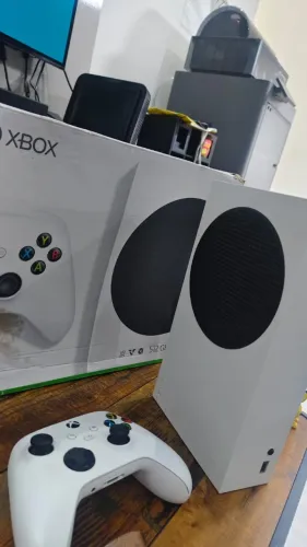 Xbox Series S 1 controle 512gb completo