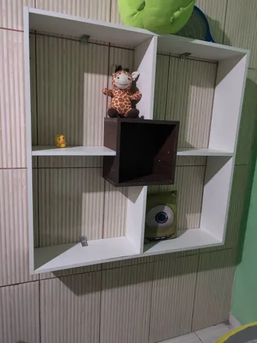 Vende-se nicho branco