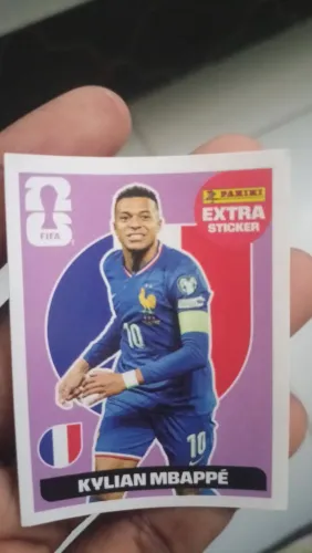 Figurinha LEGEND rara do kylian Mbappé