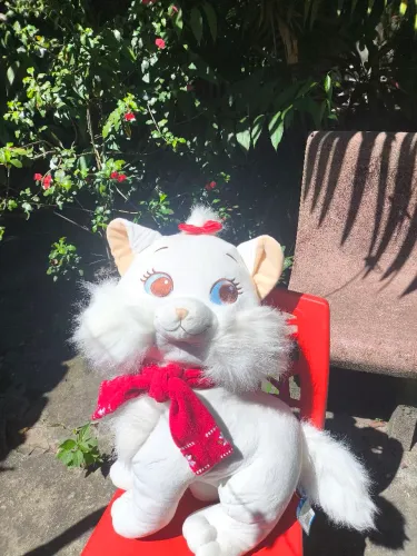 Gatinha Marie de pelúcia Grande