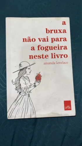 A bruxa não vai para a fogueira neste livro