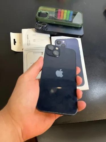 iPhone 13 - Como novo