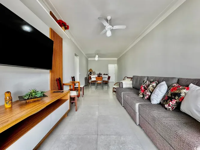 Apartamento à Venda na Pitangueiras no Guarujá | Qvista inteligencia imobiliario