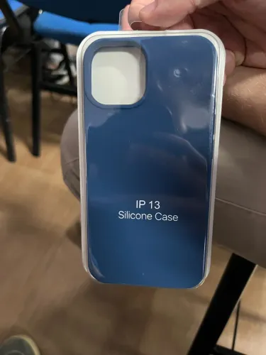 Capa iphone 13 de silicone