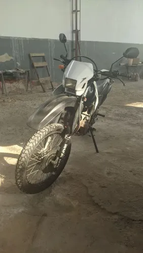 Honda XR Tornado 250