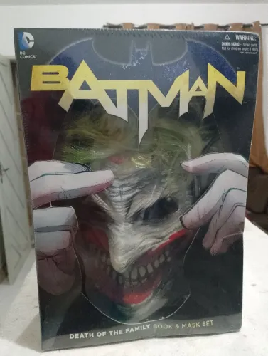 Máscara Joker Batman novos 52