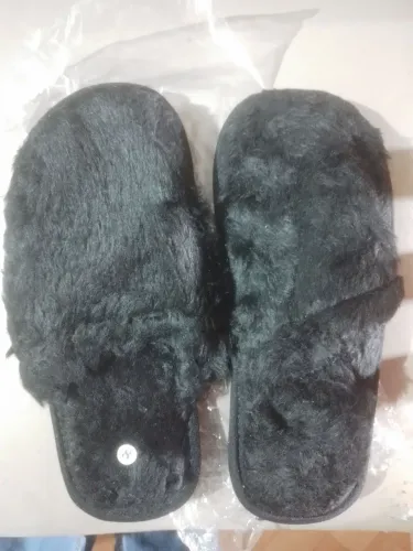 Pantufa apeluciada