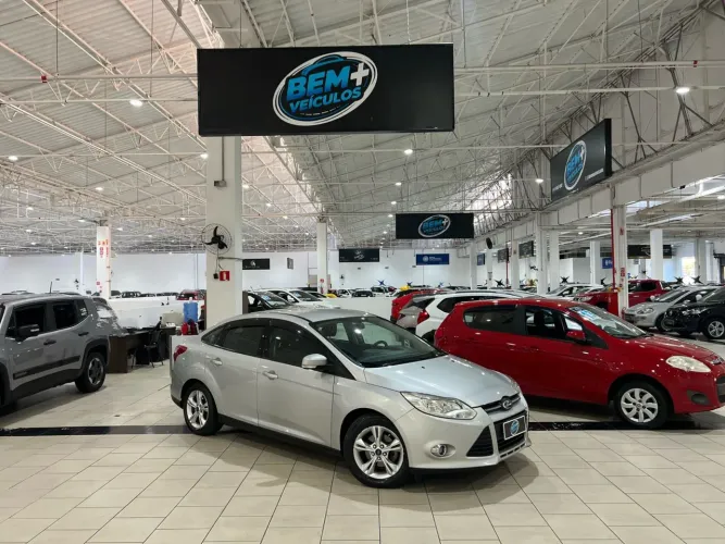 Ford Focus Sedan 2.0 16v/2.0 16V Flex 4P Aut. 2015