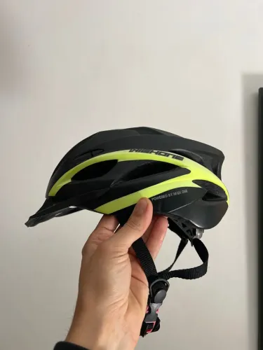 Capacete bicicleta