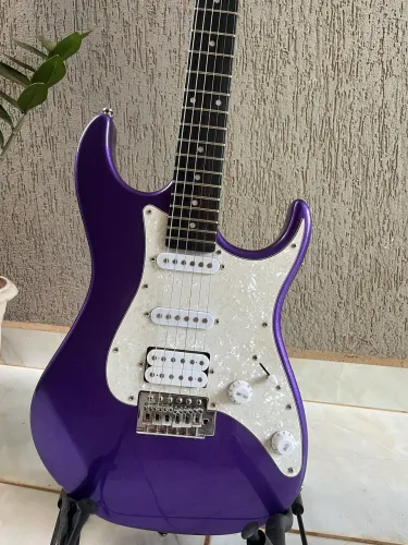 Guitarra Tagima Stratocaster TG 520