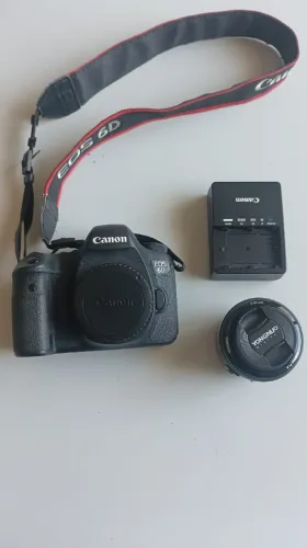 Canon 6D Full Frame + 50mm Yongnuo