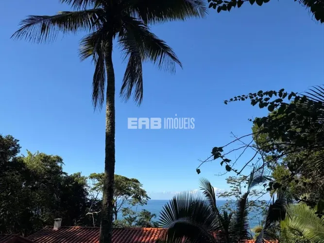 Casa com vista para o mar na praia do Félix em Ubatuba