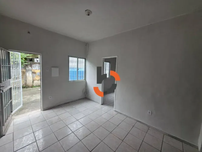 Casa com 2 dormitórios, 62 m² - venda por R$ 200.000,00 ou aluguel por R$ 837,00/mês - Cha