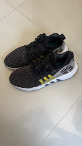 Tenis adidas EQT 43