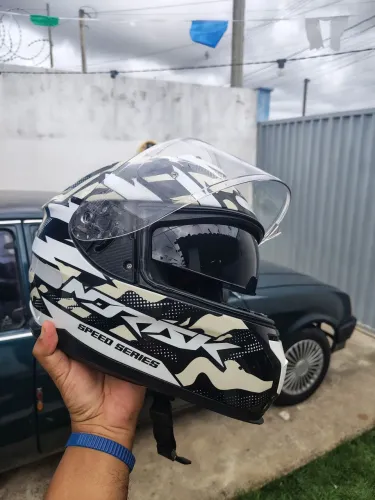 Vende-se capacetes Norisk