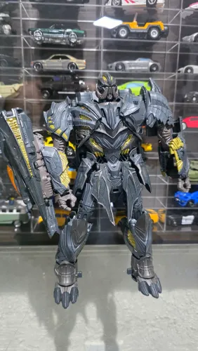 Transformers Leader Class - Megatron The Last Knight