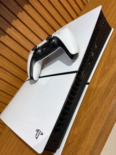 PlayStation 5 Slim Edição Digital