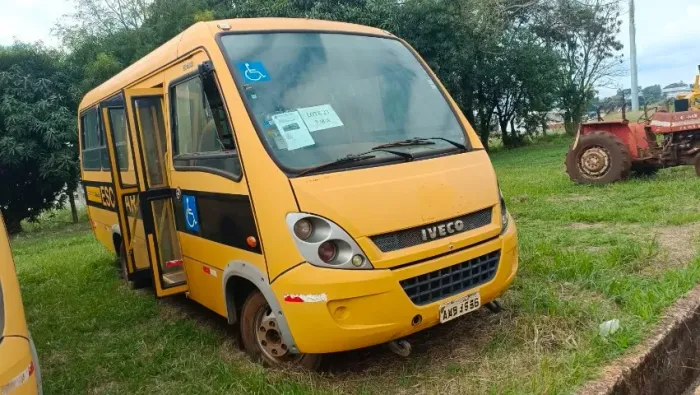 Micro onibus iveco City Class 70c17