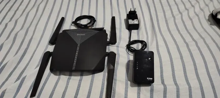 KIT REDE MESH D-LINK EXO AC3000 + EXTENSOR MESH AC1300 - ALTA COBERTURA E DESEMPENHO