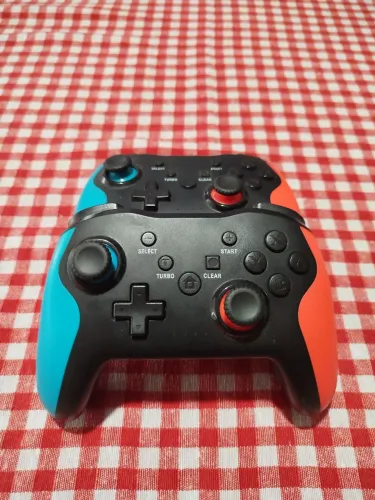Dois Controles sem fio Gamer para PC, Console e Celular